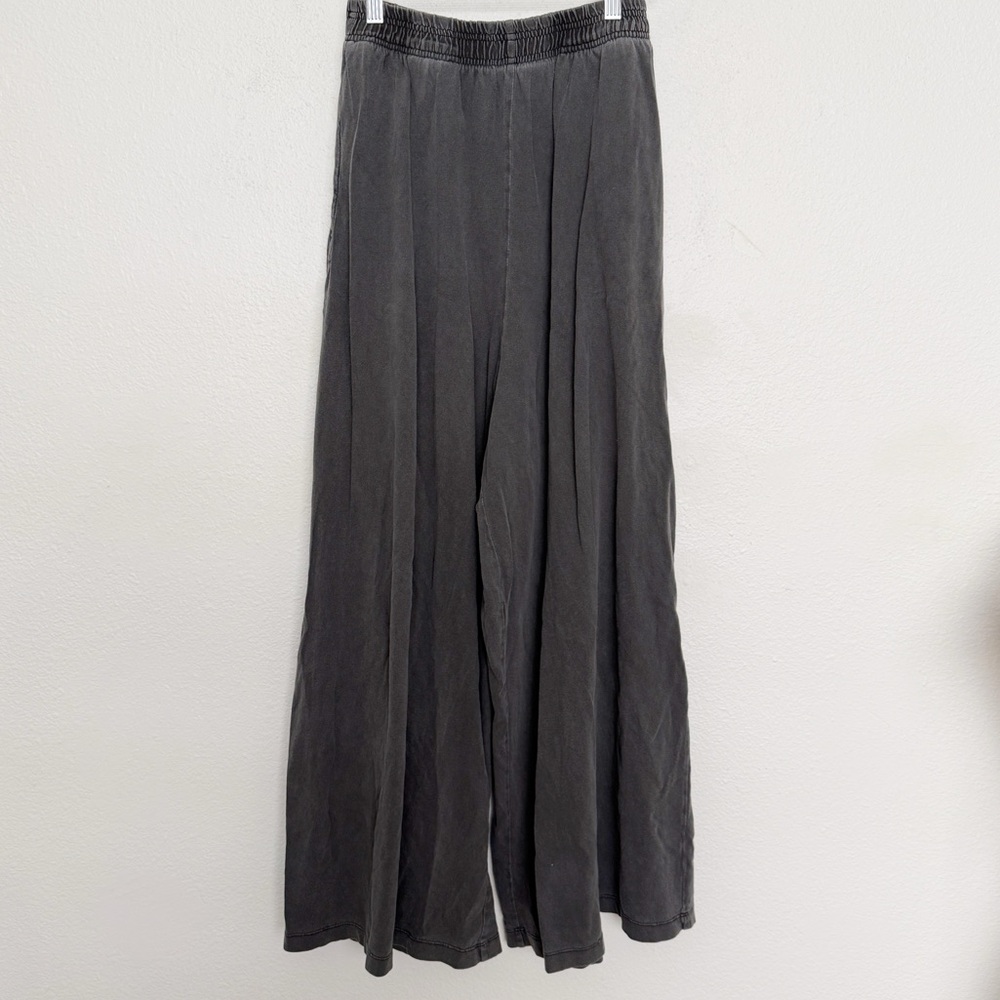 Gray Pants - Picture 1 of 1